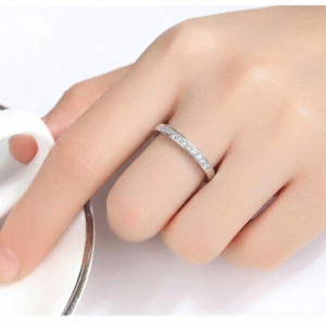 Half Eternity Ring in 925 Sterling Silver