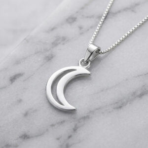 Crescent moon shape pure silver pendent
