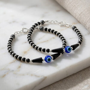 Baby nazariya bracelet with evil eye & black beads in silver