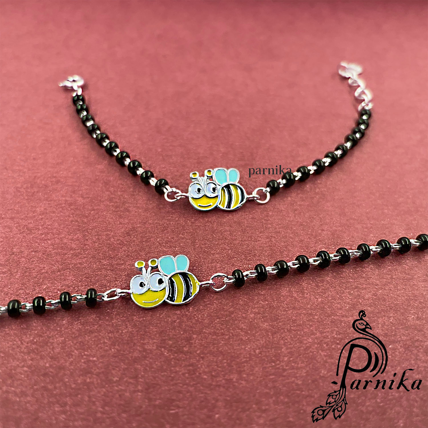 Bee design baby nazariya bracelet in silver Bee design baby nazariya bracelet in silver