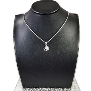 Om pendant in pure silver