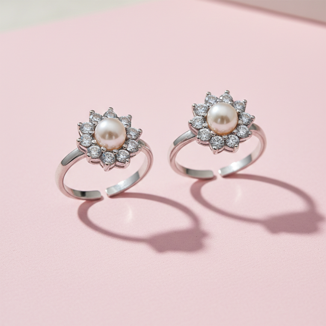MJTR0194 4 Toe ring in floral pattern with pearl and cz in pure silver