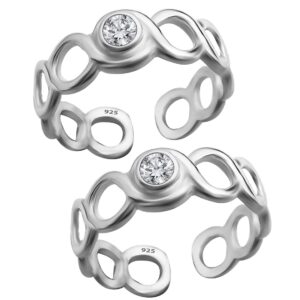 Braid pattern silver toe ring with white gemstone