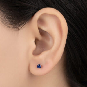 Pure silver studs with white color stone