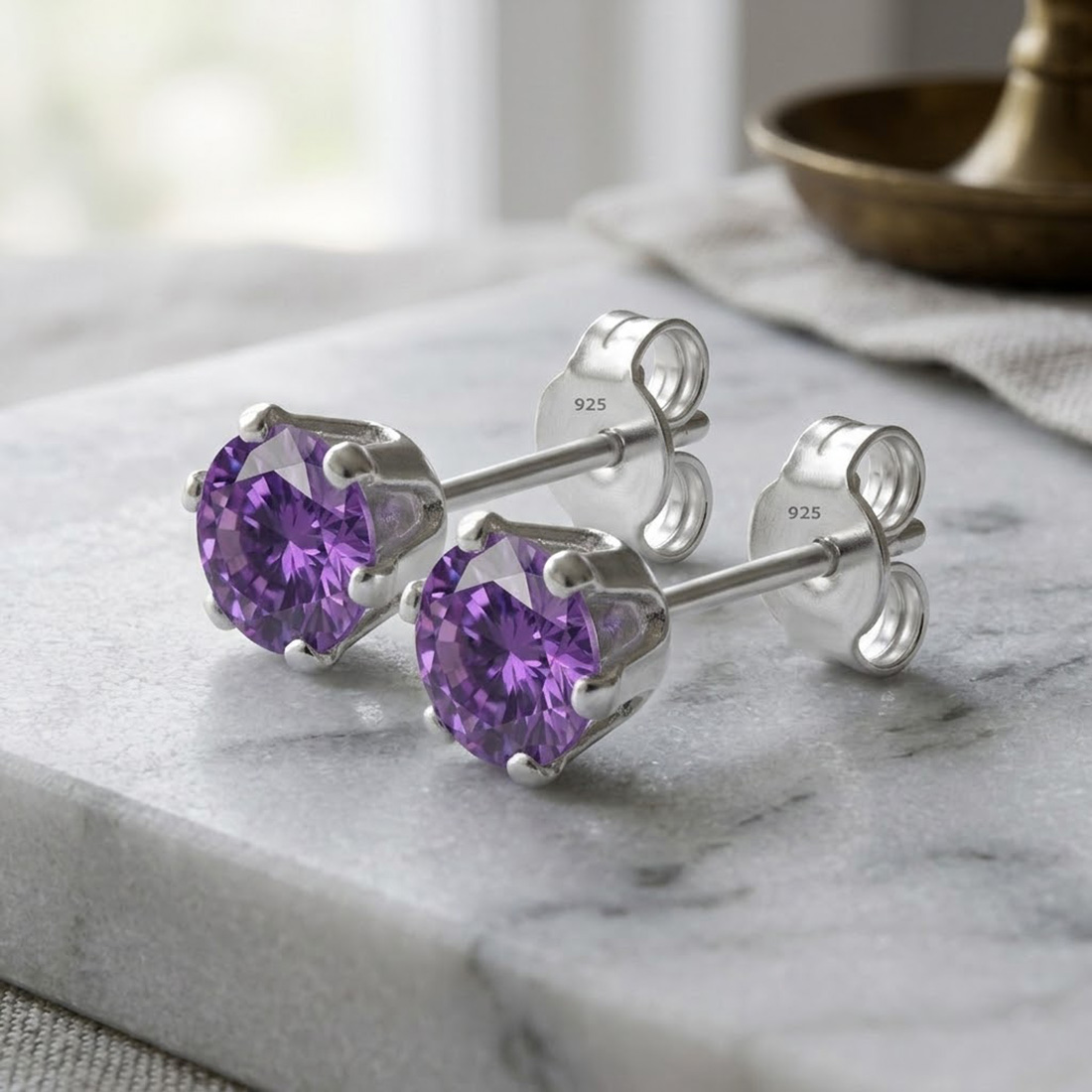 MJER0242-2 Pure silver studs with purple color stone
