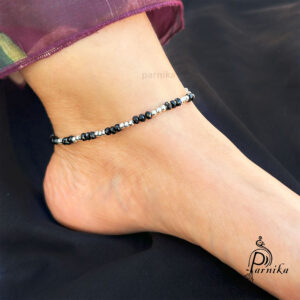 Adjustable silver nazariya anklet payal with black & silver beads