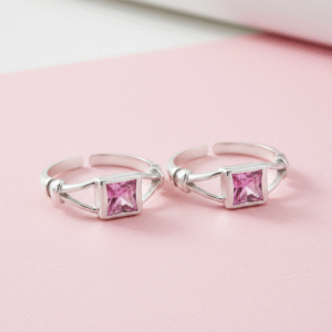 Square shape white stone silver toe ring