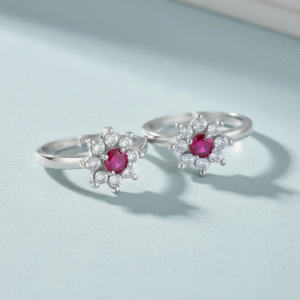 Toe ring in floral pattern stone in pure silver