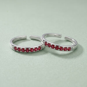 Single line silver toe ring for women